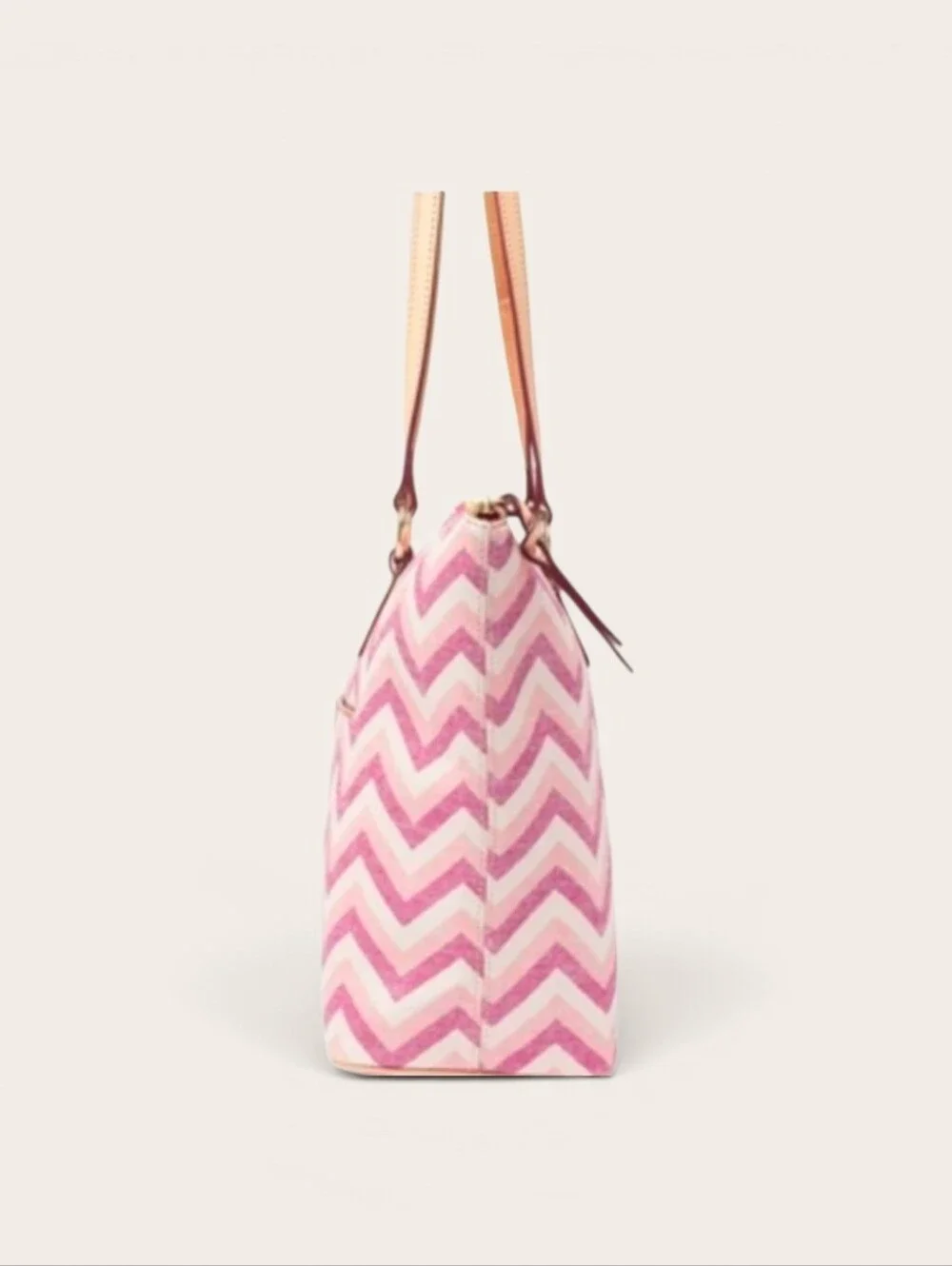 Dooney & Bourke Style Chevron Leisure Shopper Tote  Matching Leather Pouch EUC